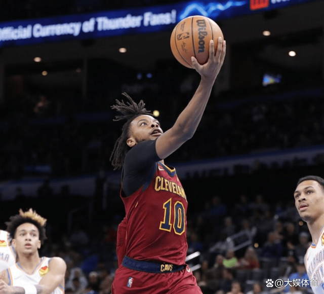 爱游戏登入锐不可当引发热议!,Doinb在加拿大队比赛中夺冠上演精彩一战的简单介绍