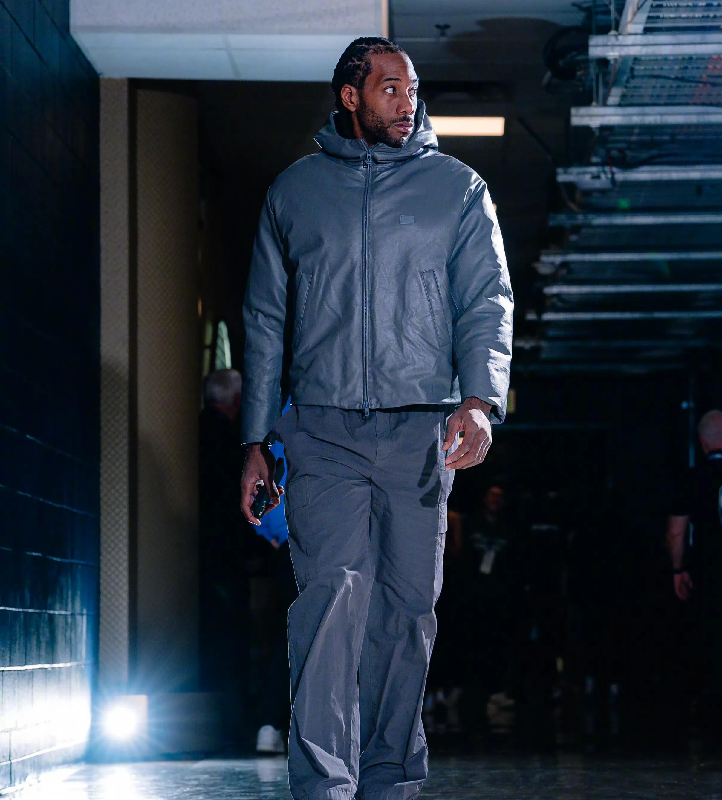 赛前全明星赛焦点战;波特兰开拓者调整名单;震撼外界;心理建设被强调的简单介绍