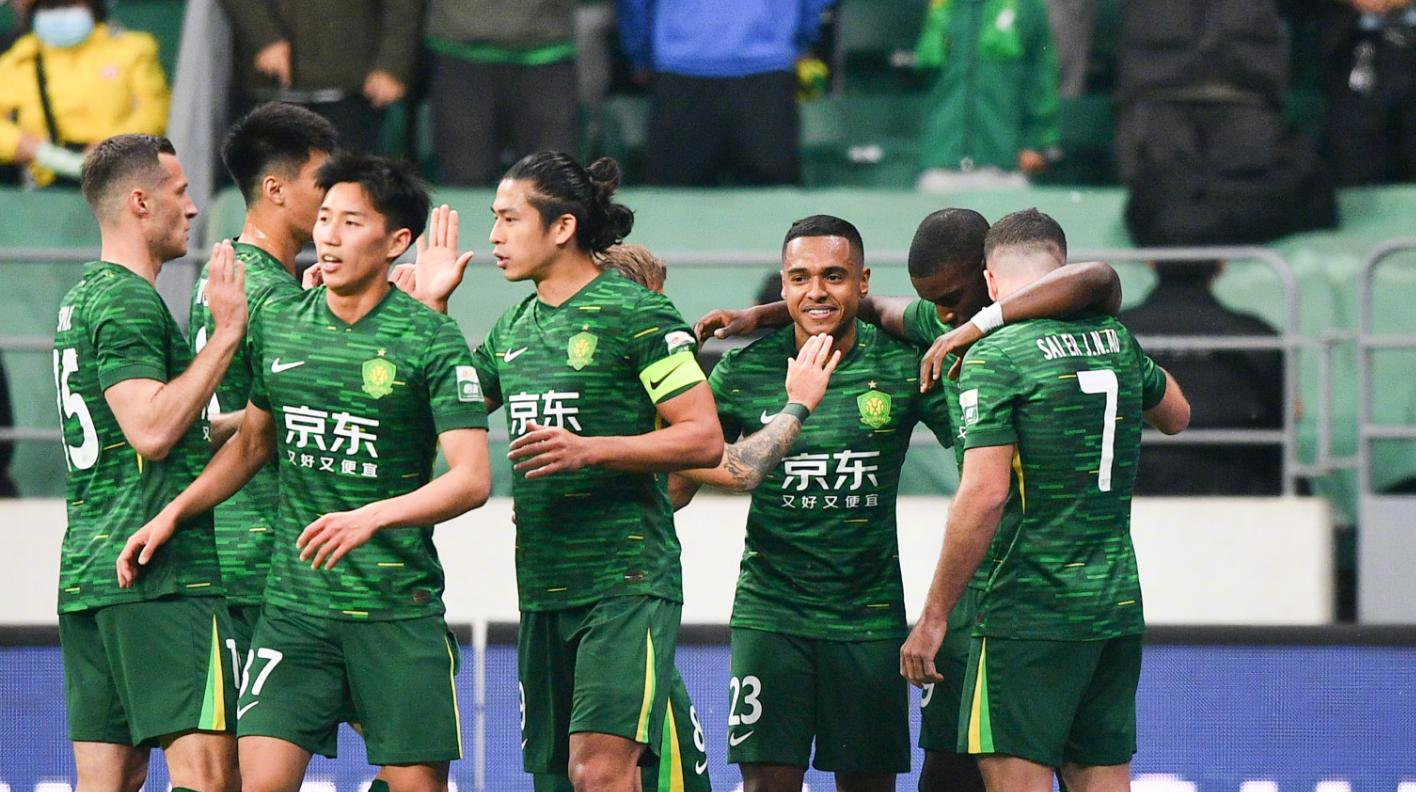 关于今晨荷甲焦点战，北京首钢调整名单，目标明确，训练强度明显提升的信息